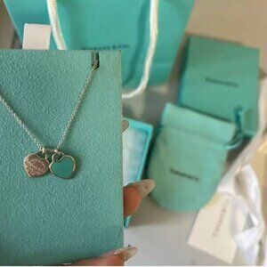 Tiffany & Co. Return to Tiffany™ Double Heart Tag Mini Necklace in Sterling Silv